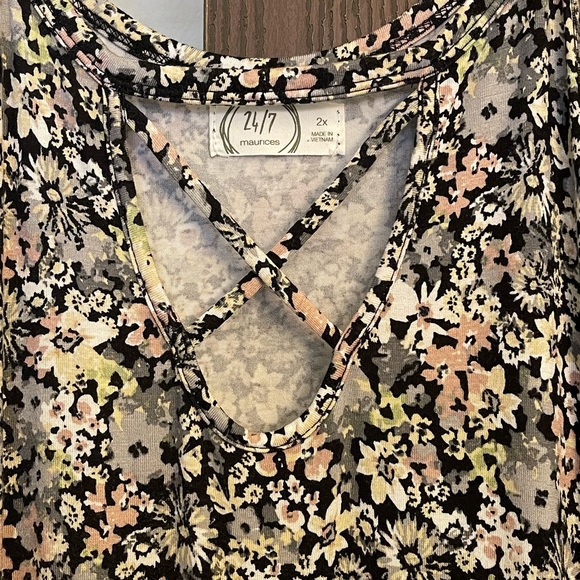 Maurice’s plus size tank top - Picture 2 of 3